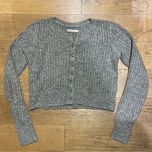 Abercrombie Grey Button Down Cropped Sweater, Size Small